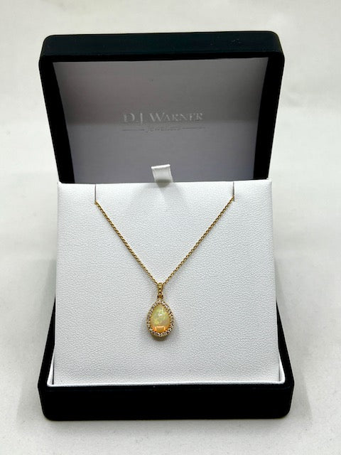 18ct Gold Opal and Diamond Pendant