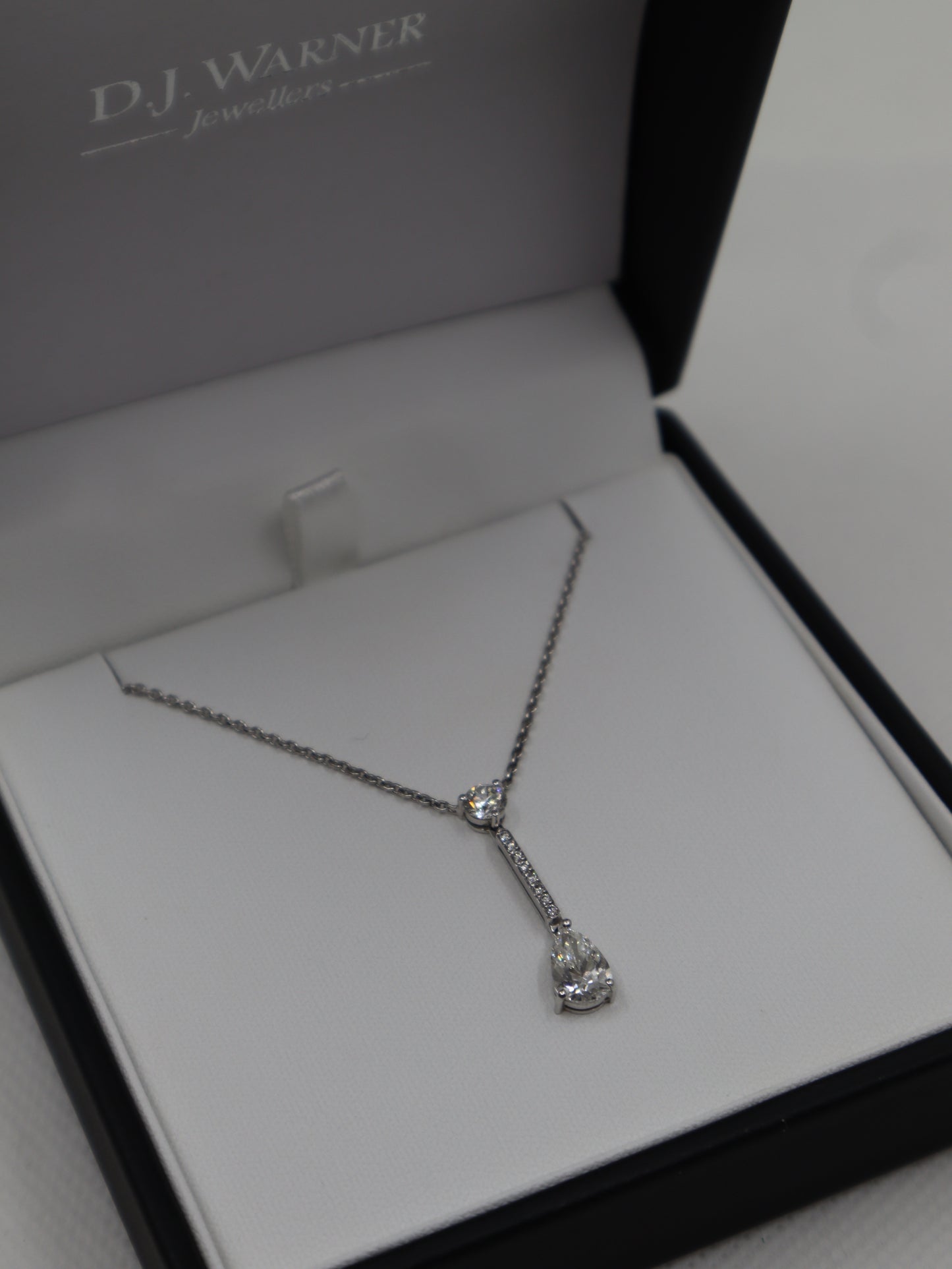 18ct White Gold Diamond Drop Pendant