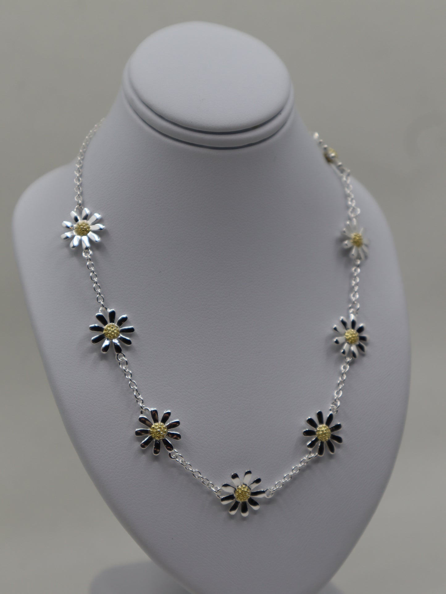 Daisy Set Necklet