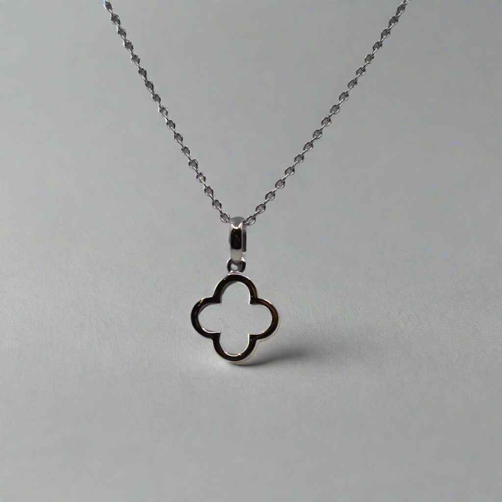 Silver Clover Pendant and Chain