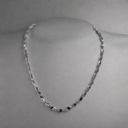Silver Twisted Necklace