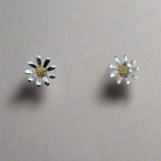 Daisy Stud Earrings