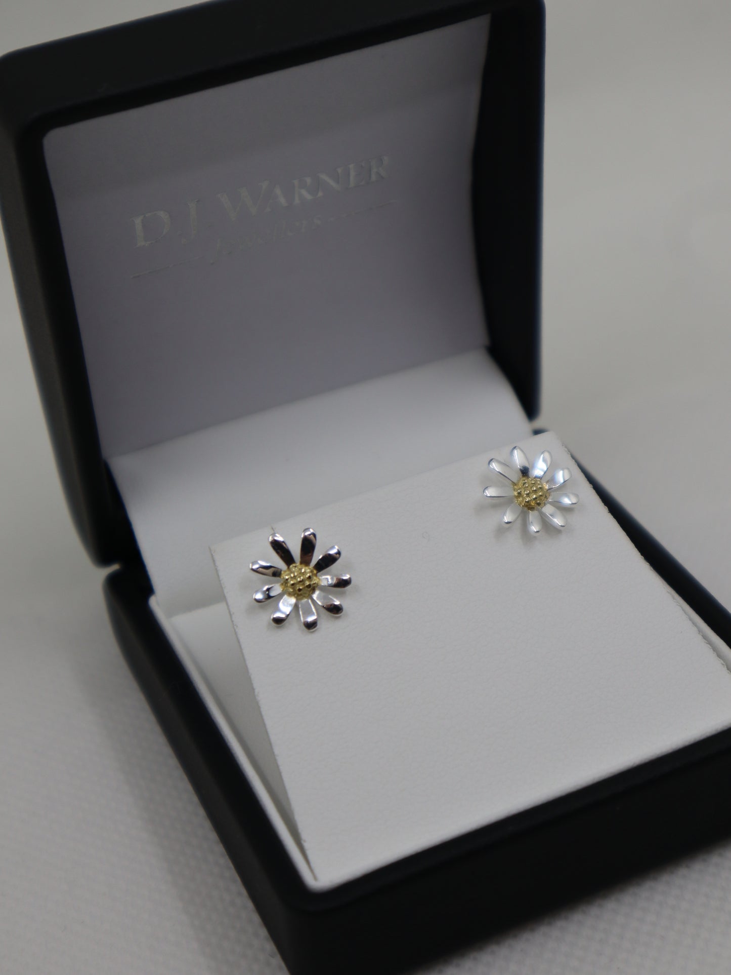 Daisy Stud Earrings