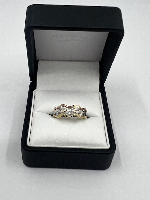 18ct 3 Colour Gold Diamond Ring