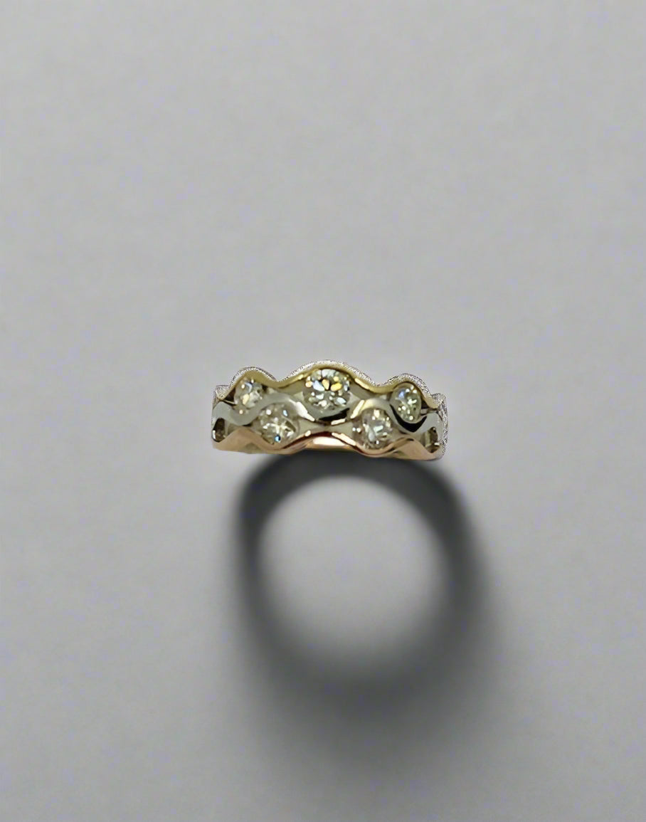 18ct 3 Colour Gold Diamond Ring