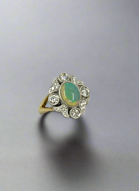 18ct Gold Opal And Diamond Ring