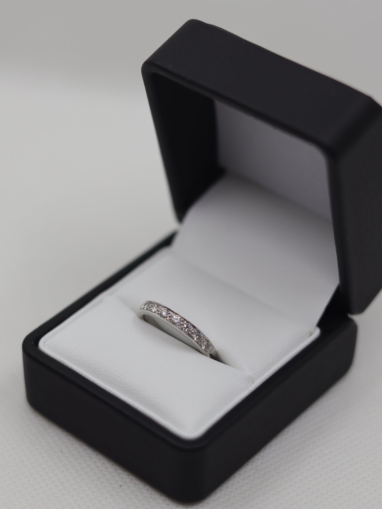 18ct White Gold Grain Set Eternity Ring