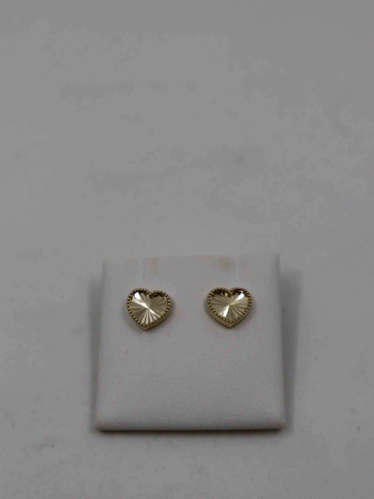 9ct Yellow Heart Stud Earrings