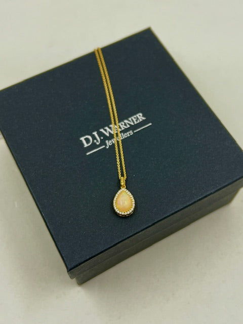 18ct Gold Opal and Diamond Pendant