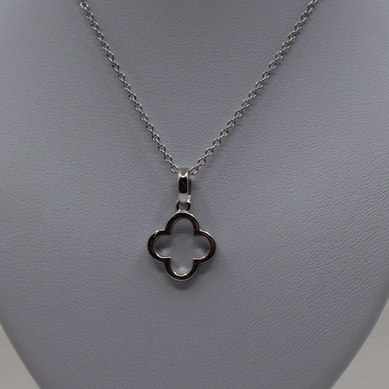 Silver Clover Pendant and Chain