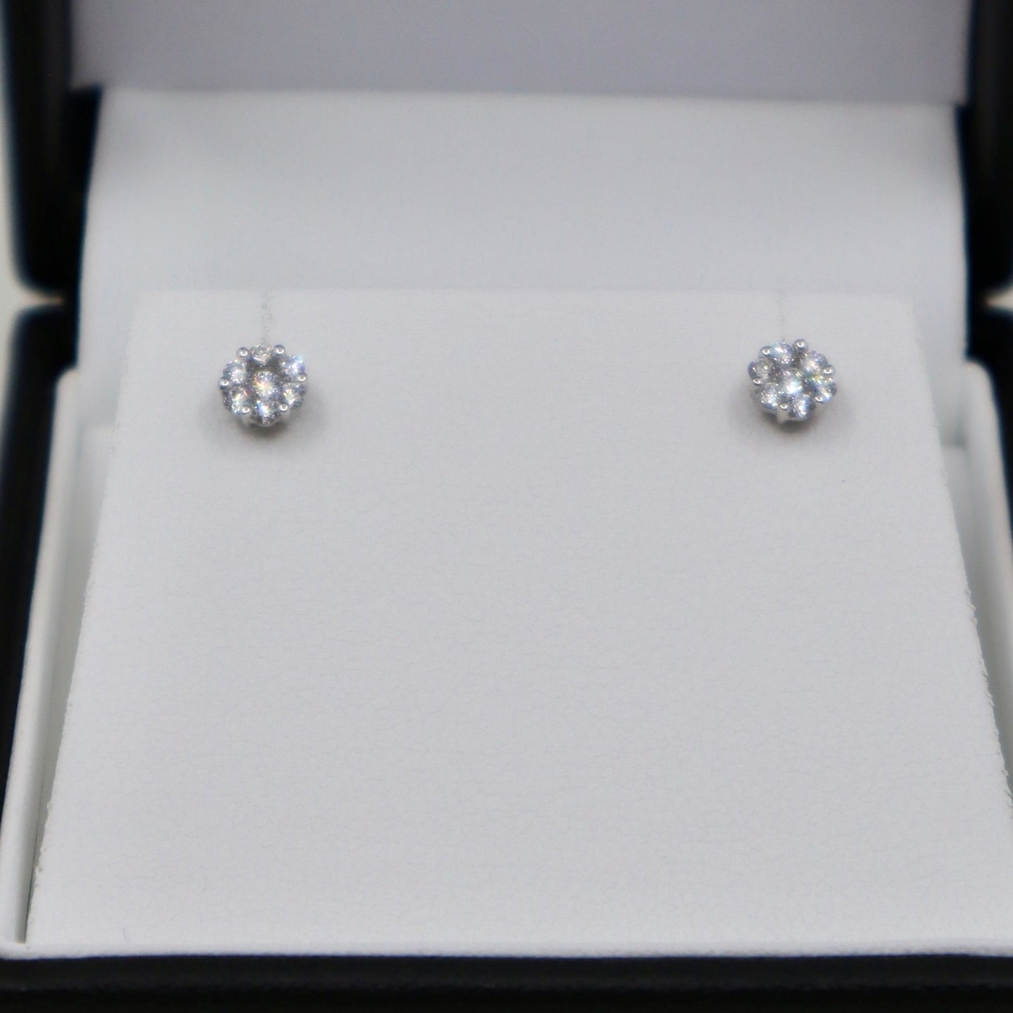 18ct White Gold Illusion Set Diamond Stud Earrings